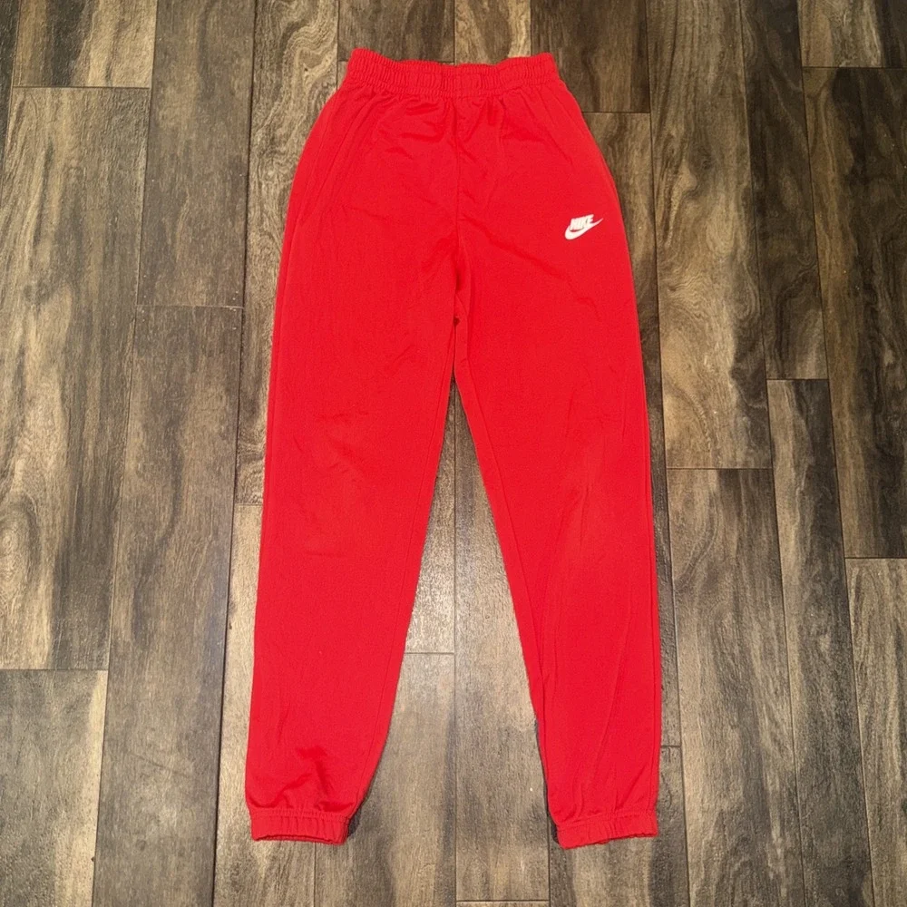 Nike Sportswear Sweatpants Joggers Youth XL Boys Red No Pockets Athletic Wear